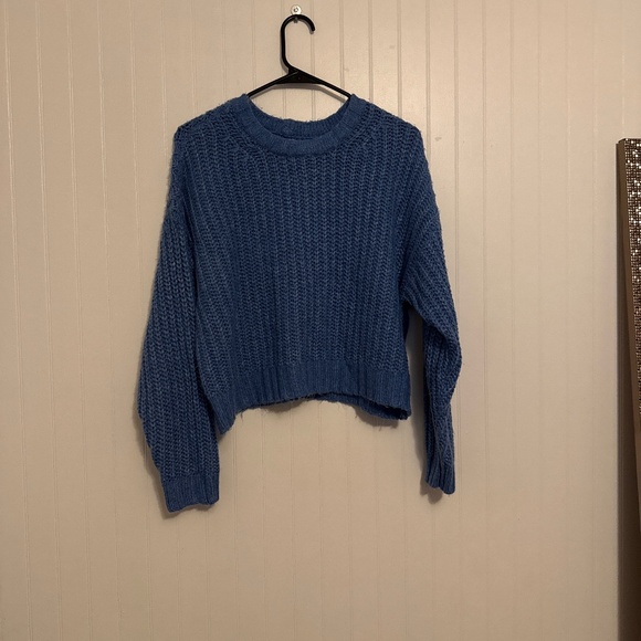 Sweater - Picture 1 of 1